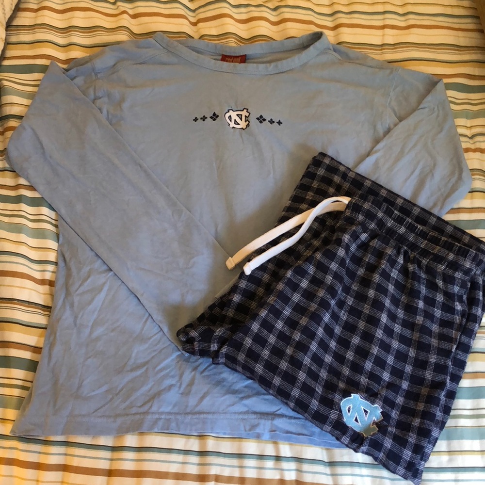 UNC red oak Pajama Set